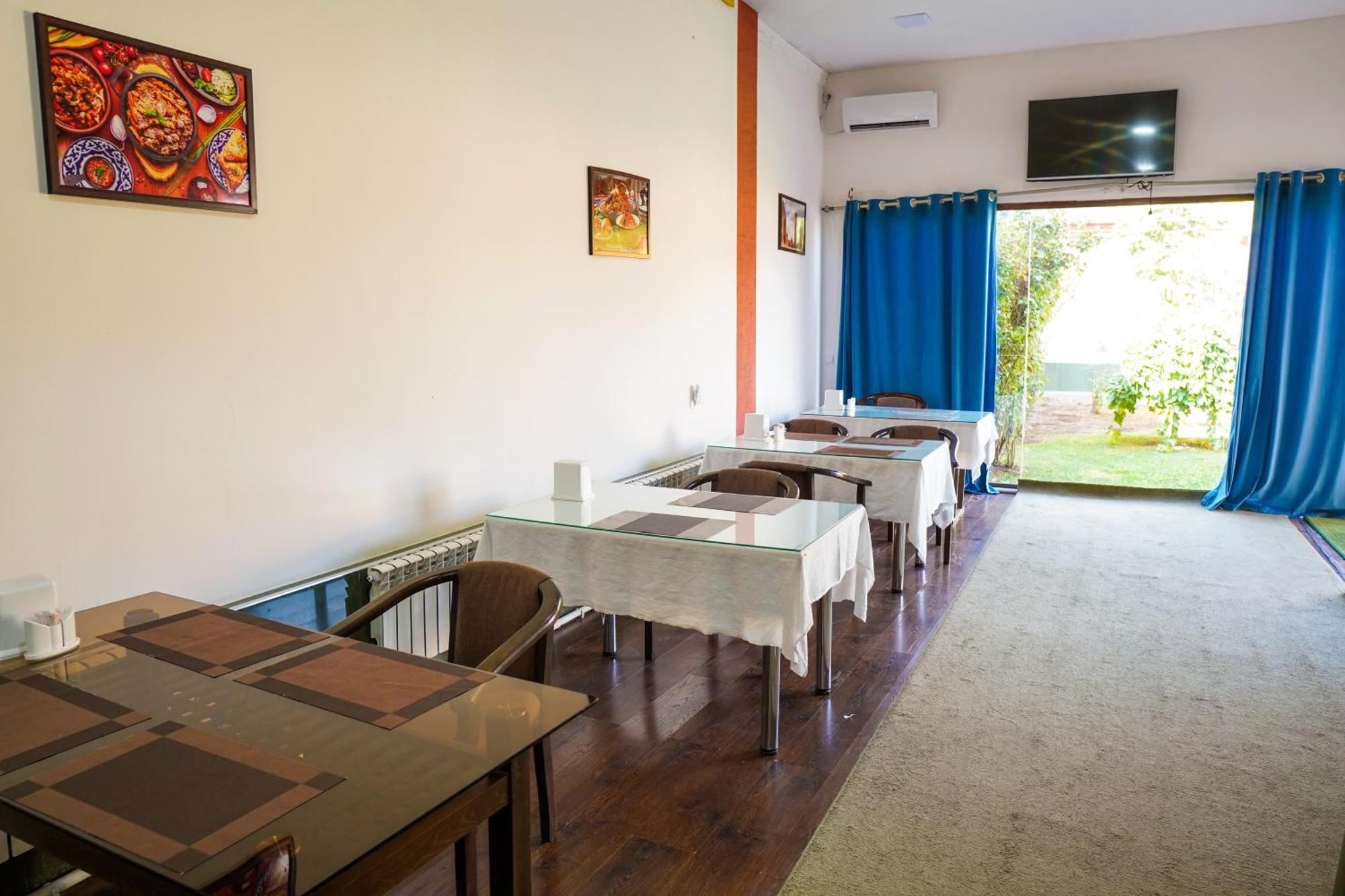 Chinor Garden Hotel Taschkent Exterior foto